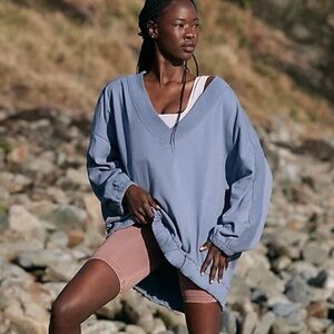 Free People Oversized Key Player Sweatshirt Size Small